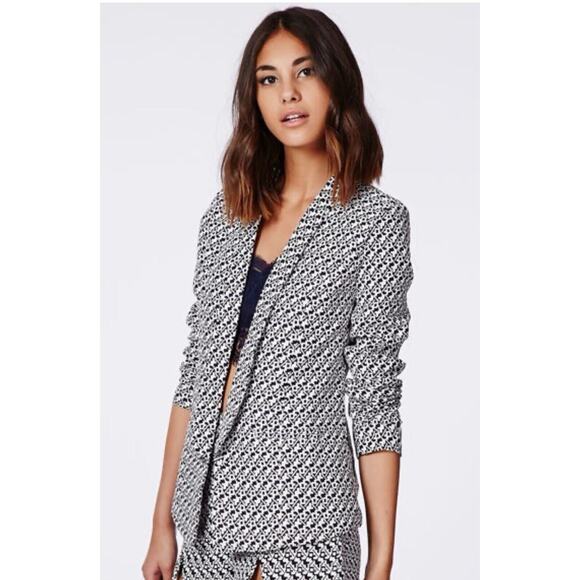 Missguided Jackets & Blazers - Missguided Taylor Swift Blazer Retro Printer Geometric Jacket Size 4 Small